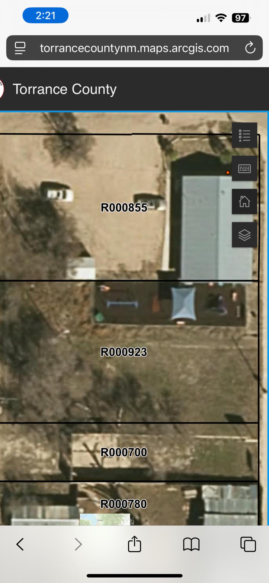 Land in Estancia 5