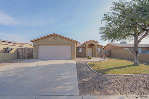 217 E Patricia St, San Luis, AZ, 85336-0777 | Card Image