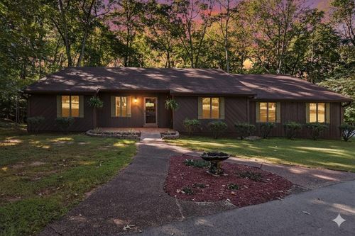 231 Scottsborough Cir, Bowling Green, KY, 42103-9764 | Card Image