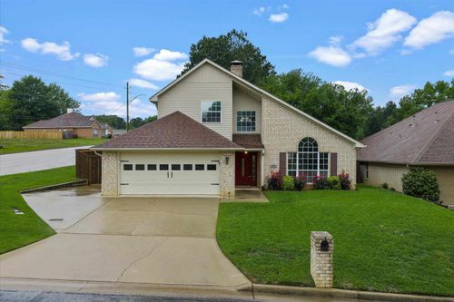 3301 Crossroads Drive, Longview, TX, 75605 | Card Image