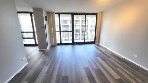 apt-2406-10 Ontario St, Chicago, IL, 60611-2756 | Card Image