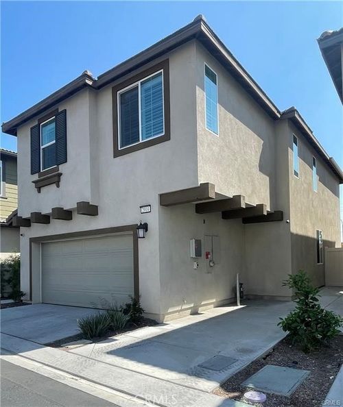 2004 Dewdrop, Upland, CA, 91739 | Card Image