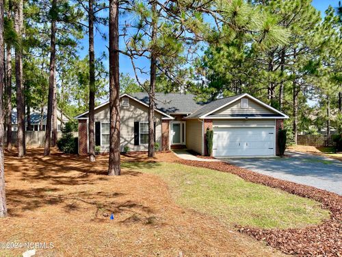 95 Vixen Ln, Pinehurst, NC, 28374-7063 | Card Image