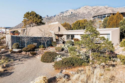 302 Juniper Hill Rd Ne, Albuquerque, NM, 87122-1404 | Card Image