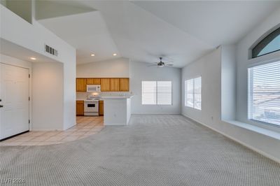 203 - 4970 Black Bear Road, Condo with 2 bedrooms, 2 bathrooms and null parking in Las Vegas NV | Image 2