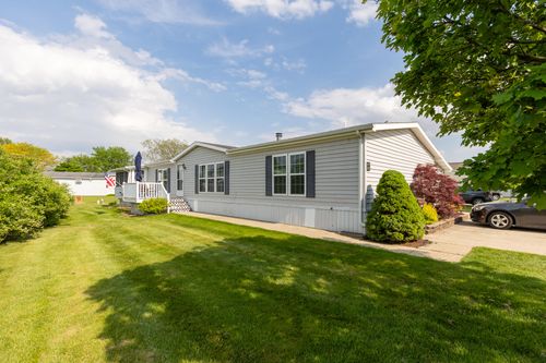 305 Oak Rdg, Mason, MI, 48854-2500 | Card Image