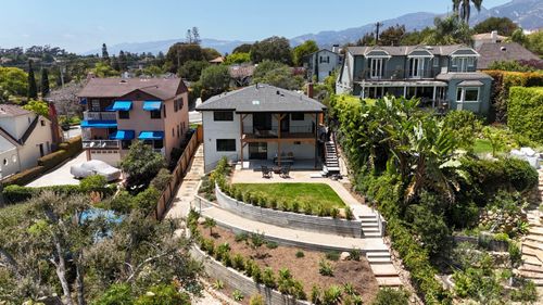 19 W Quinto St, SANTA BARBARA, CA, 93105-3922 | Card Image