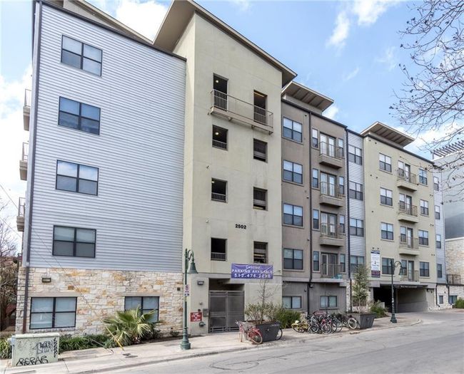 APT-511 - 2502 Leon St, Condo with 2 bedrooms, 2 bathrooms and 2 parking in Austin TX | Image 10