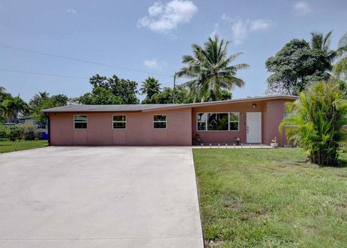 612 Hibiscus Dr, Royal Palm Beach, FL, 33411-7622 | Card Image