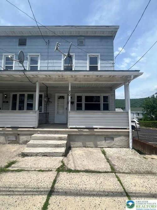 80 W Center Street, Nesquehoning Boro, PA, 18240 | Card Image