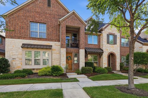 4671B Dozier Rd, Carrollton, TX, 75010-4204 | Card Image