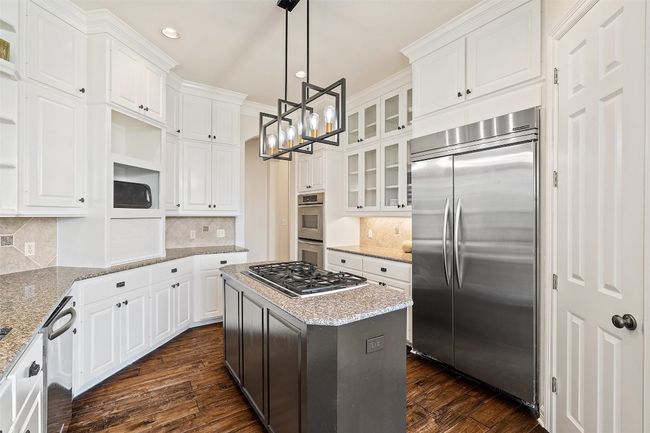 2413 Never Bend Cv, House other with 4 bedrooms, 4 bathrooms and 3 parking in Austin TX | Image 10