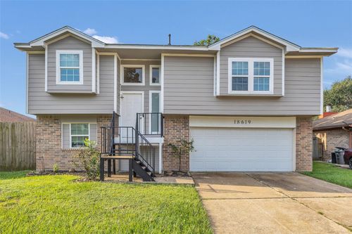 18619 Haughland Dr, Cypress, TX, 77433-1309 | Card Image