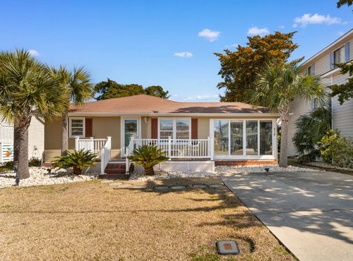 314 21st Ave N, North Myrtle Beach, SC, 29582-2408 | Card Image