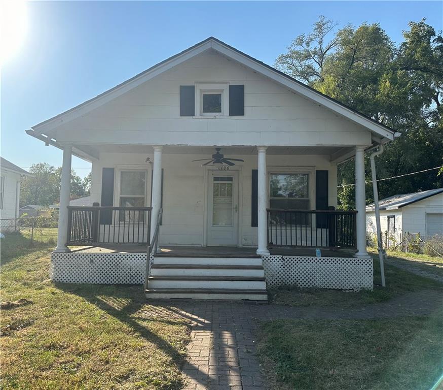 Harris Ave, Independence, MO 64052