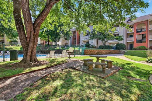 unit-301g-2601 Duncan Chapel Rd, Greenville, SC, 29617-7239 | Card Image