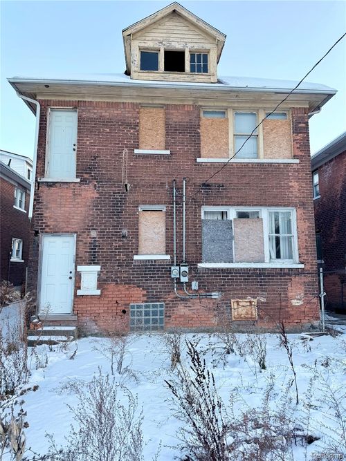 2250 Taylor St, Detroit, MI, 48206-2062 | Card Image