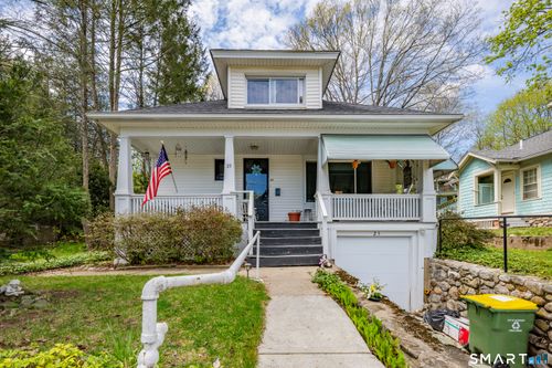 25 Ray St, Waterbury, CT, 06708-2009 | Card Image