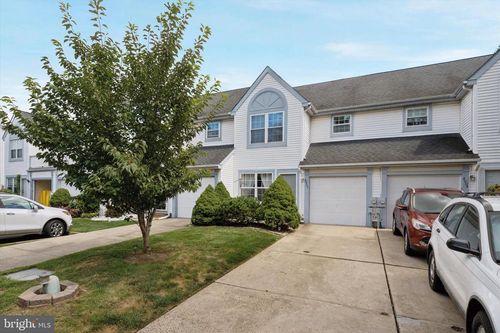 4903 Congress Ct, NORTH WALES, PA, 19454-3740 | Card Image