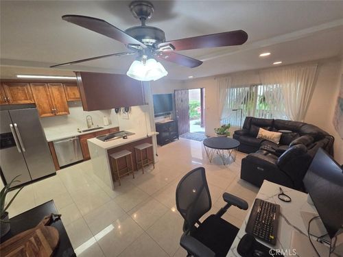 77-1010 E Macarthur Cres, Santa Ana, CA, 92707-5930 | Card Image
