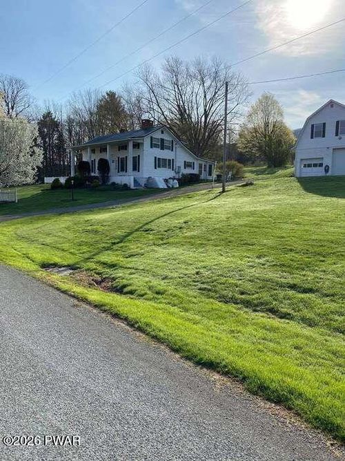 346 Main Street, Select One, PA, 18629 | Card Image