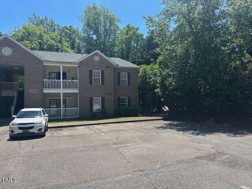 329 N Church St, Clayton, NC, 27520-1903 | Card Image