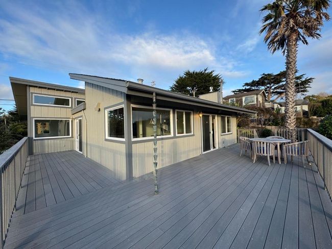 304 12 Th St, House other with 3 bedrooms, 2 bathrooms and 2 parking in Montara CA | Image 4