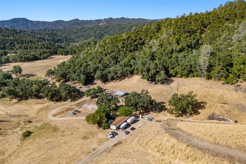 7855 Running Deer Rd, Paso Robles, CA, 93446-9741 | Card Image