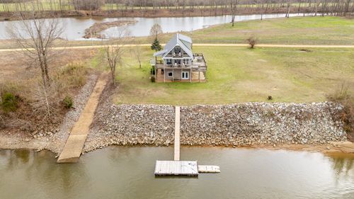 1458 Scenic Ln, Bath Springs, TN, 38311-4518 | Card Image