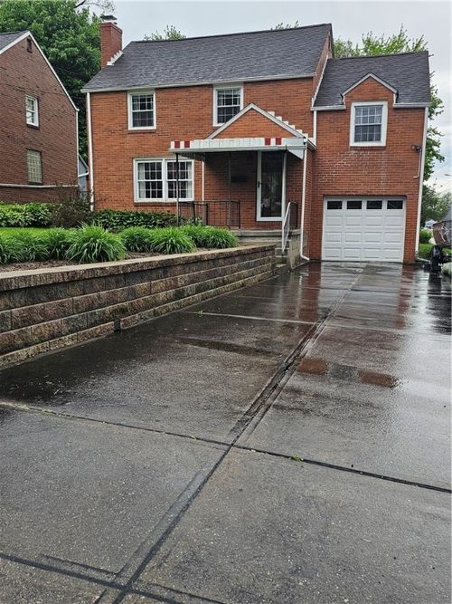 3255 Rambler Dr, Natrona Heights, PA, 15065-1832 | Card Image