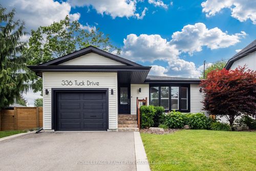 336 Tuck Dr, Burlington, ON, L7L2R3 | Card Image