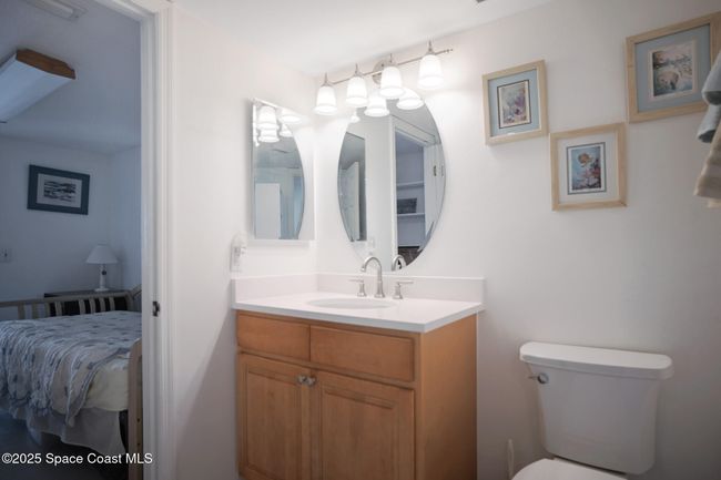 402 - 5635 Highway A1a, Condo with 3 bedrooms, 3 bathrooms and null parking in Melbourne Beach FL | Image 19