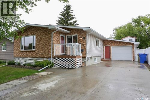 1606 7th Ave E, Regina, SK, S4N5S6 | Card Image