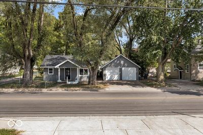 220 E 29th Street, House other with 2 bedrooms, 1 bathrooms and null parking in Anderson IN | Image 1