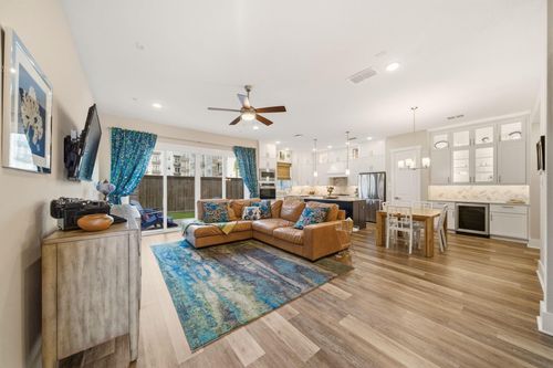 1417 Biondo Way, Houston, TX, 77008-2960 | Card Image