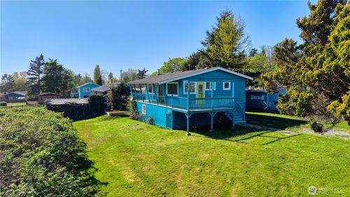673 Kendor Drive, Point Roberts, WA, 98281 | Card Image