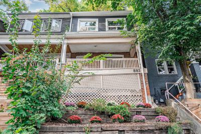 882 Davenport Rd, Home with 2 bedrooms, 2 bathrooms and null parking in Toronto ON | Image 2