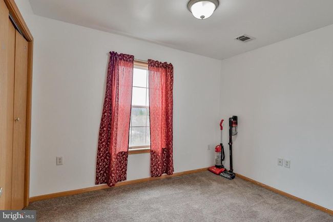 6295 Venture Ct, House other with 4 bedrooms, 4 bathrooms and null parking in Slatington PA | Image 40
