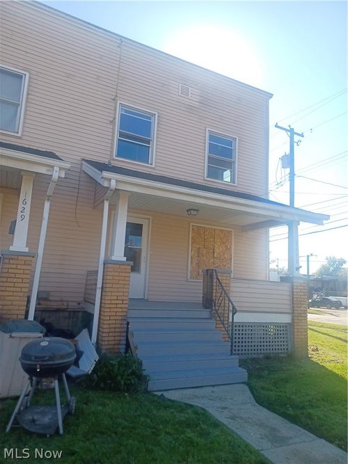 1631 1st St, Youngstown, OH, 44509-2507 | Card Image