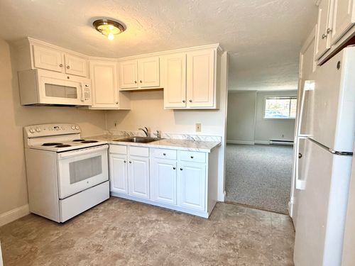apt-16-10 Tideview Path, Plymouth, MA, 02360-5312 | Card Image
