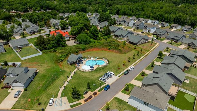 Community Pool | Image 27