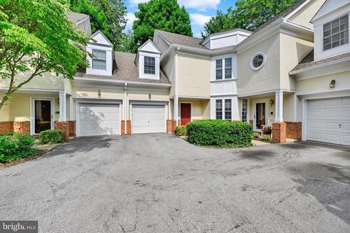 16-16 Mary Carroll Ct, BALTIMORE, MD, 21208-6335 | Card Image