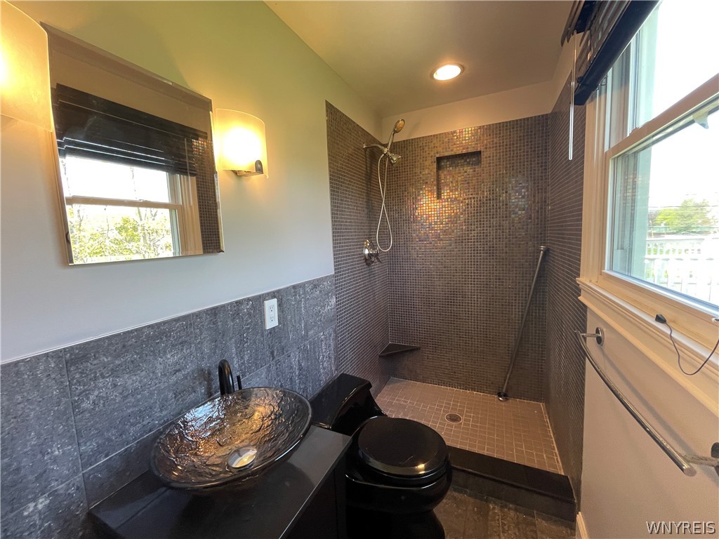 Residential Lease in Amherst 2