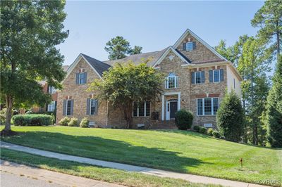 View of front of home featuring a front yard | Image 2