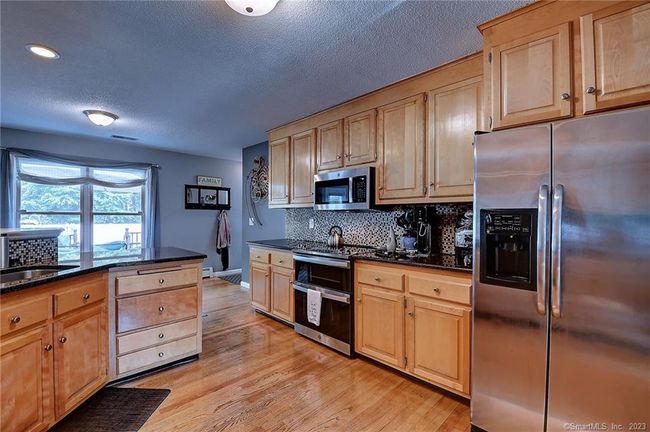 16 Hickory Ct, House other with 4 bedrooms, 3 bathrooms and null parking in Tolland CT | Image 8