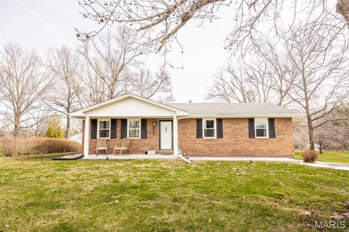 2340 Marine Rd, Highland, IL, 62249-3908 | Card Image