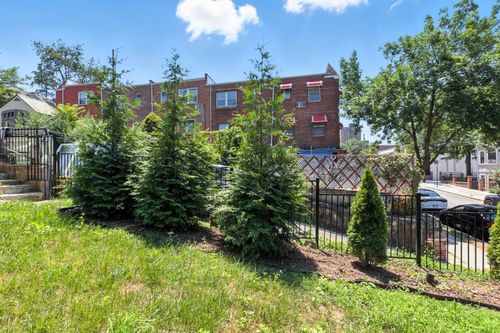 3312 Barker Ave, Bronx, NY, 10467-6304 | Card Image