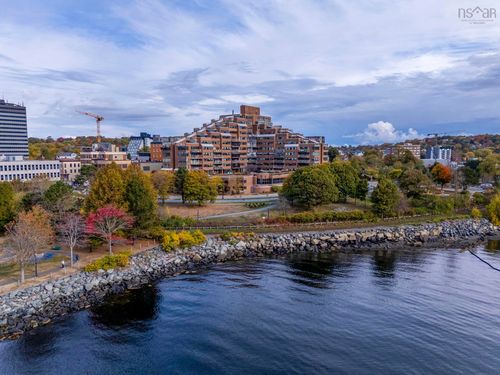 110-1 Prince St, Dartmouth, NS, B2Y4L3 | Card Image