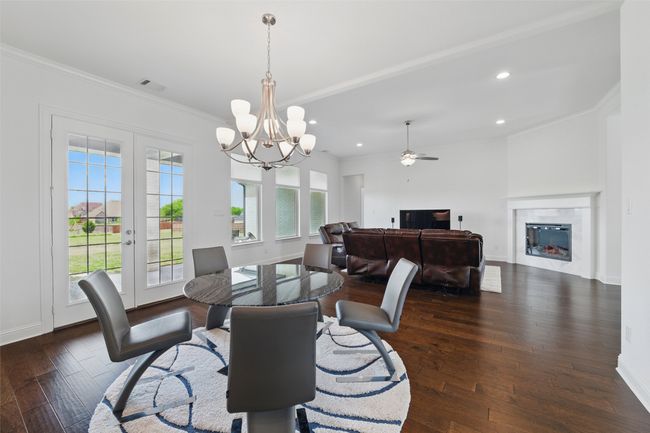 621 Cimarron Meadows Dr, House other with 4 bedrooms, 2 bathrooms and null parking in Waxahachie TX | Image 15