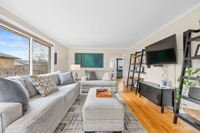 1926 Belleview Ave, House other with 3 bedrooms, 2 bathrooms and 2 parking in Westchester IL | Image 4